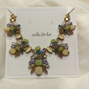 Stella and Dot Trellis Necklace